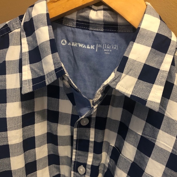 Plaid button down long sleeve - Picture 4 of 7